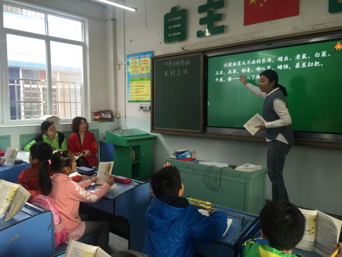 寄宿学校三年级语文教研组校本研修掠影