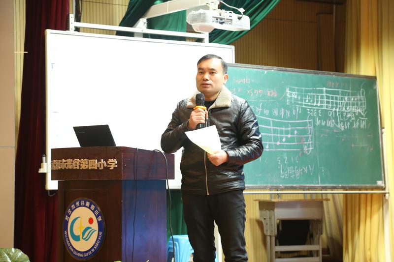 1548054215971175.jpg 校长点评.jpg
