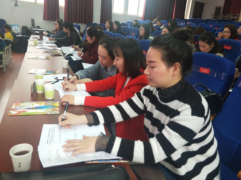1553823576963766.jpg 听课.jpg