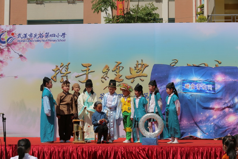 1555580716493641.jpg 节目13 1_调整大小.JPG