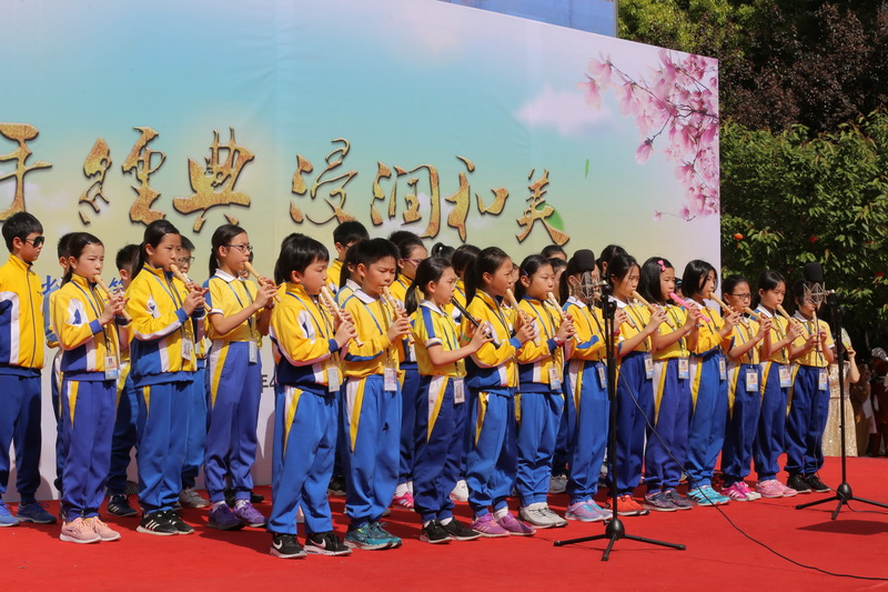 1555643277197922.jpg 节目7 1_调整大小.JPG