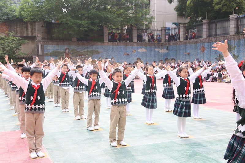 1557114725255861.jpg image