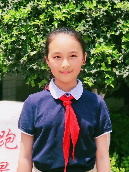 1558675806831578.jpg 504班 陈奕谦(1)_调整大小.jpg