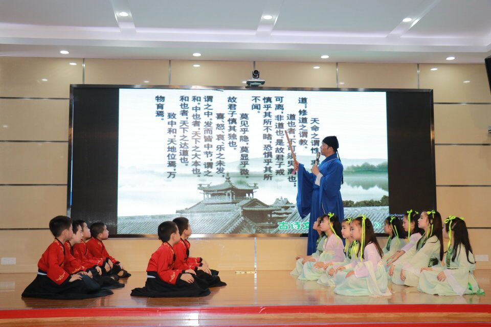 1559712903590498.jpg 大学.jpg